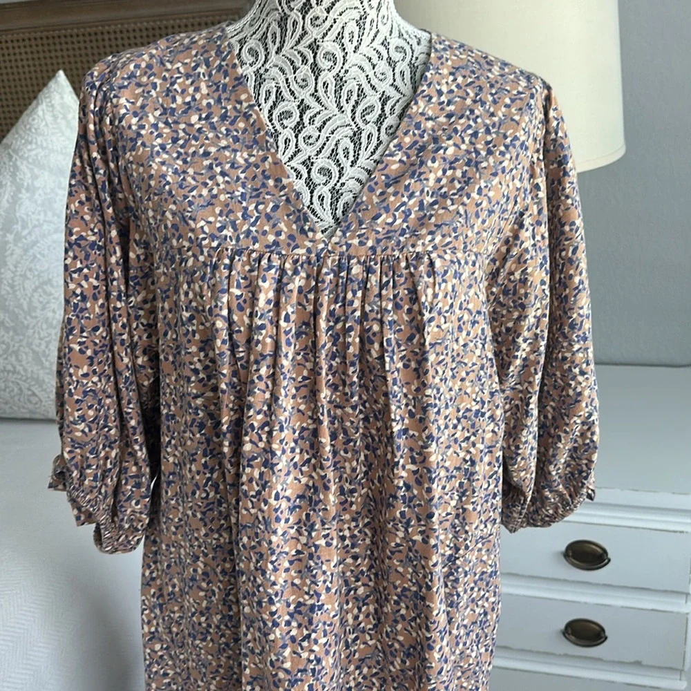 Mirth Belem Dress in Costal Coral - Picture 7 of 14